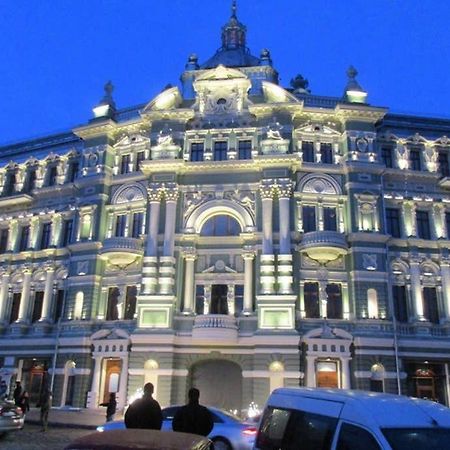 Три Квартала От Оперного-Тихий Лофт-Новый Апарт 敖德萨 外观 照片